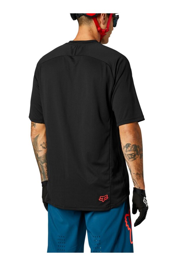 Polera Bicicleta Defend Negro Fox - Imagen 3